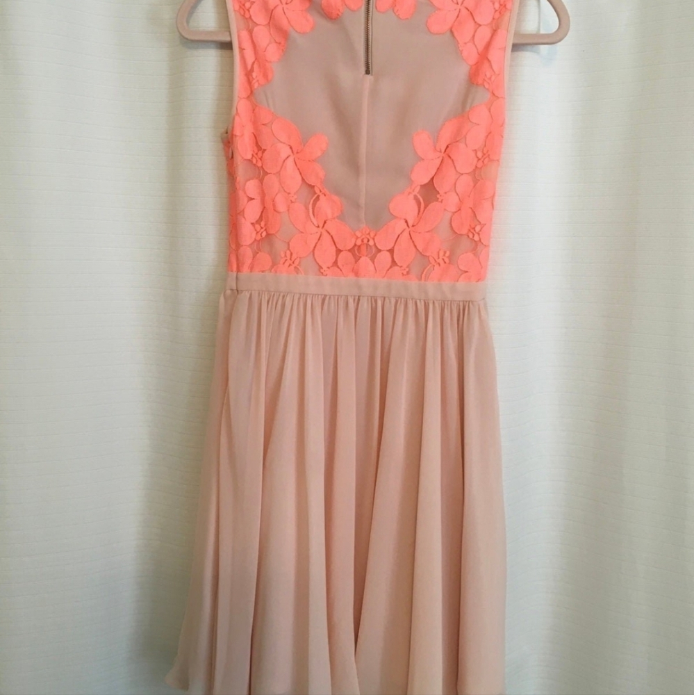 Like new Ted Baker Cocktail Dress size 0